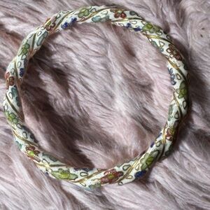 Cloisonné- Rare (Twisted) Vintage Bangle Bracelet